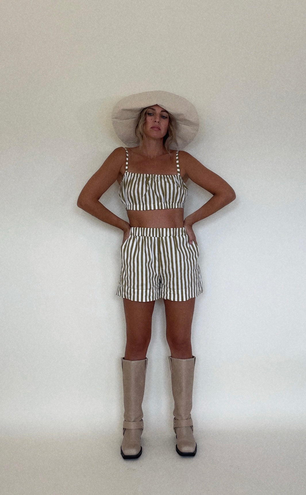 Sierra Lounge Shorts in Kiwi Stripe